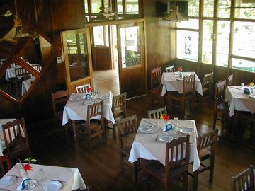 Hotel Don Carlos Puerto Maldonado Restoran gambar
